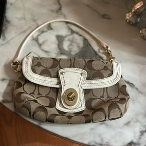 Coach Wristlet Clutch Wallet Purse
